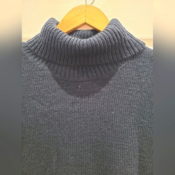 Joe Fresh Turtleneck Tunic sweater. SIZE Large - Picture 2 of 6